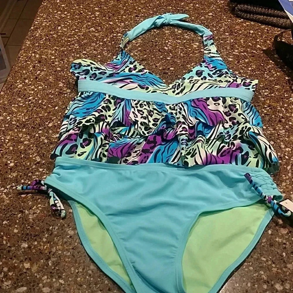 Breaking Waves Swim Set - Picture 4 of 7
